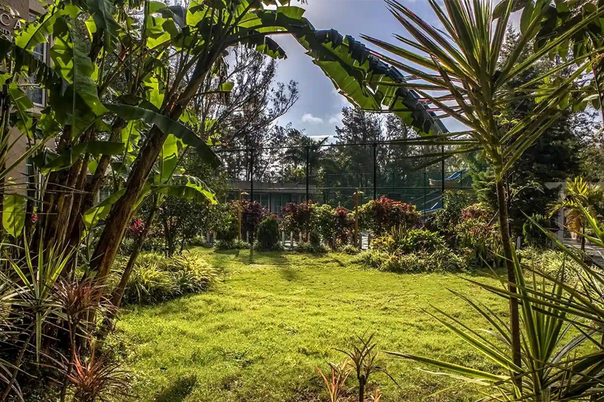 Basilica Resort - Where Luxury Redefines Mahabaleshwar Bagian luar foto
